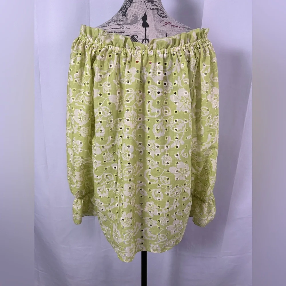 Hester & Orchard NY Sage Green Eyelet Off Shoulder Blouse L Boho Peasant Top